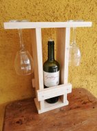 Inserat Weinständer mit Weinglasständer Fertigun