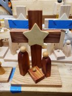 Inserat Teelichtkrippenständer Fertigung